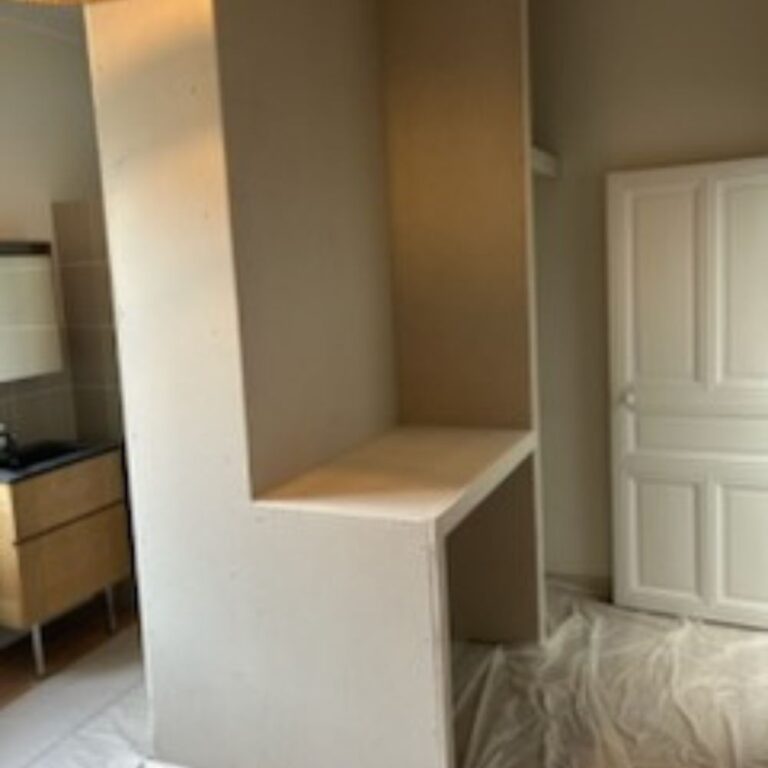 Aménagement intérieur Angers. - meuble en placo - Salle de bain chambre